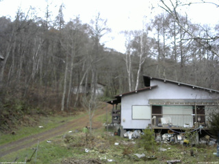 長野県菅平高原 ゆたか山荘 西側(坂上) 2025/11/28 11:45