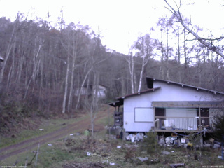 長野県菅平高原 ゆたか山荘 西側(坂上) 2025/11/28 15:45