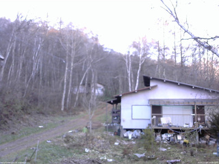 長野県菅平高原 ゆたか山荘 西側(坂上) 2025/11/29 14:00