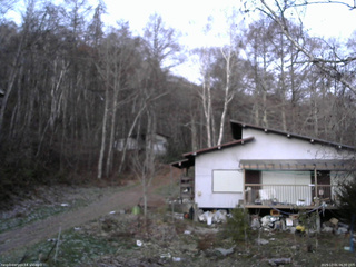 長野県菅平高原 ゆたか山荘 西側(坂上) 2025/12/01 06:30