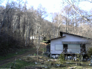 長野県菅平高原 ゆたか山荘 西側(坂上) 2025/12/01 11:30