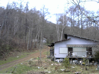 長野県菅平高原 ゆたか山荘 西側(坂上) 2025/12/01 12:45