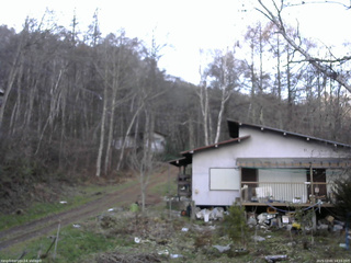 長野県菅平高原 ゆたか山荘 西側(坂上) 2025/12/01 14:15