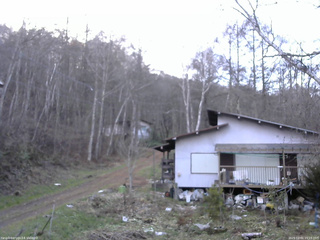 長野県菅平高原 ゆたか山荘 西側(坂上) 2025/12/01 15:15