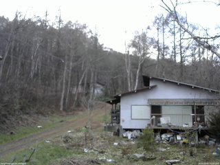 長野県菅平高原 ゆたか山荘 西側(坂上) 2025/12/01 15:45