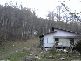 長野県菅平高原 ゆたか山荘 西側(坂上) 2025/12/02 14:00