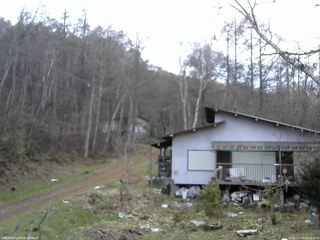 長野県菅平高原 ゆたか山荘 西側(坂上) 2025/12/02 14:15