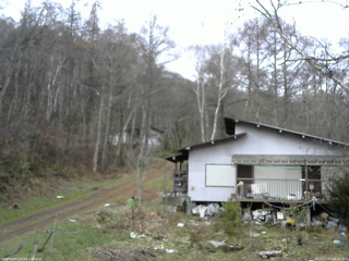 長野県菅平高原 ゆたか山荘 西側(坂上) 2025/12/03 09:45