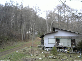長野県菅平高原 ゆたか山荘 西側(坂上) 2025/12/03 11:45