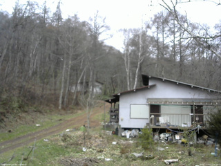 長野県菅平高原 ゆたか山荘 西側(坂上) 2025/12/03 12:30