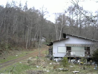 長野県菅平高原 ゆたか山荘 西側(坂上) 2025/12/03 12:45