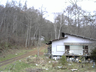 長野県菅平高原 ゆたか山荘 西側(坂上) 2025/12/03 13:00