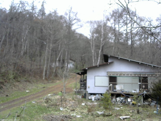 長野県菅平高原 ゆたか山荘 西側(坂上) 2025/12/03 13:15