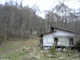 長野県菅平高原 ゆたか山荘 西側(坂上) 2025/12/03 13:45