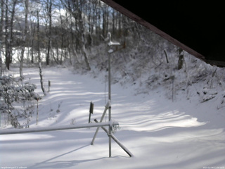 長野県菅平高原 ゆたか山荘 東側(坂下) 2025/12/04 11:30