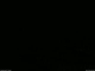長野県菅平高原 ゆたか山荘 東側(坂下) 2025/12/04 18:45