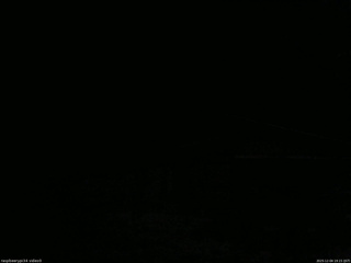 長野県菅平高原 ゆたか山荘 西側(坂上) 2025/12/04 19:15