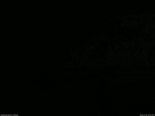 長野県菅平高原 ゆたか山荘 南側 2025/12/05 19:00