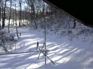 長野県菅平高原 ゆたか山荘 東側(坂下) 2025/12/06 10:00