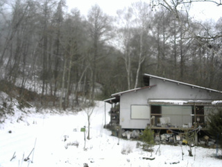 長野県菅平高原 ゆたか山荘 西側(坂上) 2025/12/09 09:15