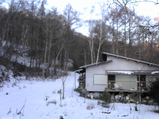 長野県菅平高原 ゆたか山荘 西側(坂上) 2025/12/10 07:00