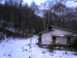 長野県菅平高原 ゆたか山荘 西側(坂上) 2025/12/11 06:30