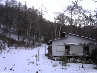長野県菅平高原 ゆたか山荘 西側(坂上) 2025/12/11 16:30