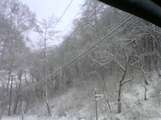 長野県菅平高原 ゆたか山荘 東側上空 2025/12/12 09:00