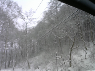 長野県菅平高原 ゆたか山荘 東側上空 2025/12/12 15:45