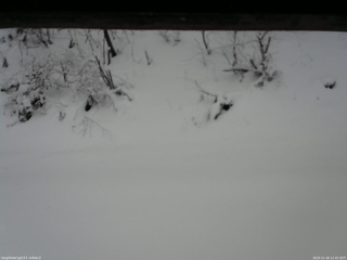 長野県菅平高原 ゆたか山荘 南側 2025/12/18 12:45