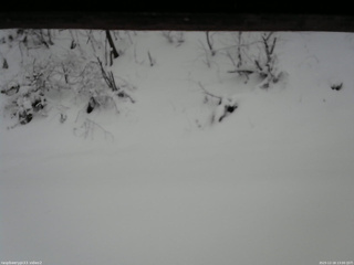 長野県菅平高原 ゆたか山荘 南側 2025/12/18 13:00