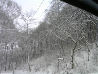 長野県菅平高原 ゆたか山荘 東側上空 2025/12/18 13:00