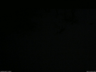 長野県菅平高原 ゆたか山荘 南側 2025/12/19 06:15