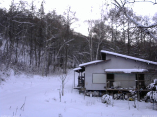 長野県菅平高原 ゆたか山荘 西側(坂上) 2025/12/19 16:30