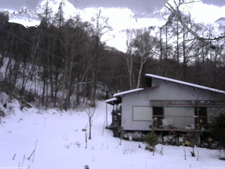 長野県菅平高原 ゆたか山荘 西側(坂上) 2025/12/20 16:30