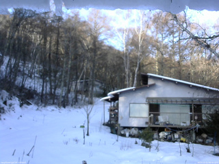 長野県菅平高原 ゆたか山荘 西側(坂上) 2025/12/21 08:30