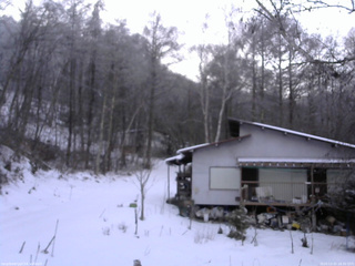 長野県菅平高原 ゆたか山荘 西側(坂上) 2025/12/22 16:30