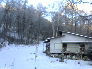 長野県菅平高原 ゆたか山荘 西側(坂上) 2025/12/23 07:30