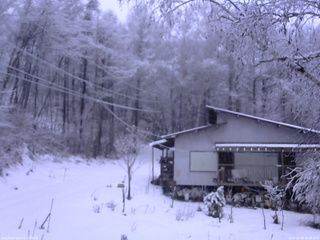 長野県菅平高原 ゆたか山荘 西側(坂上) 2025/12/25 16:30