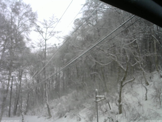 長野県菅平高原 ゆたか山荘 東側上空 2025/12/26 12:30