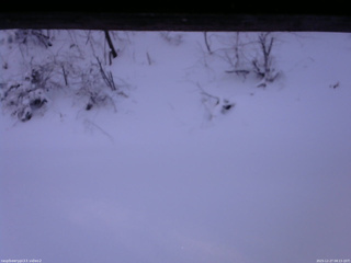 長野県菅平高原 ゆたか山荘 南側 2025/12/27 08:15