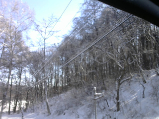 長野県菅平高原 ゆたか山荘 東側上空 2025/12/27 11:15