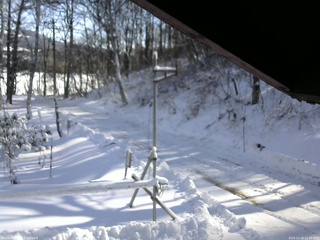 長野県菅平高原 ゆたか山荘 東側(坂下) 2025/12/29 11:15