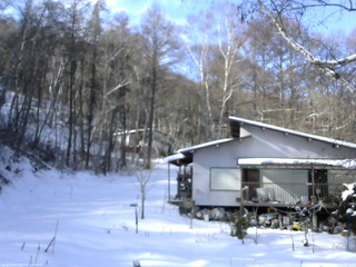 長野県菅平高原 ゆたか山荘 西側(坂上) 2025/12/31 10:45