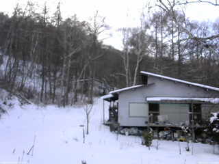 長野県菅平高原 ゆたか山荘 西側(坂上) 2025/12/31 14:30