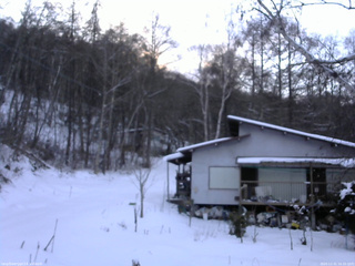 長野県菅平高原 ゆたか山荘 西側(坂上) 2025/12/31 16:30