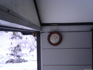 長野県菅平高原 ゆたか山荘 温度計 2026/01/01 07:00