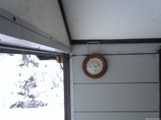 長野県菅平高原 ゆたか山荘 温度計 2026/01/01 07:45