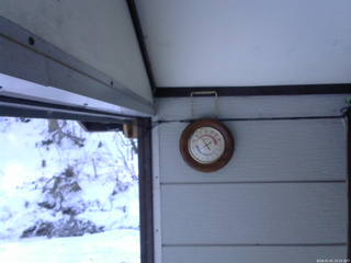 長野県菅平高原 ゆたか山荘 温度計 2026/01/01 10:15