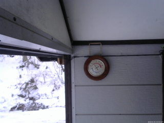 長野県菅平高原 ゆたか山荘 温度計 2026/01/01 16:30